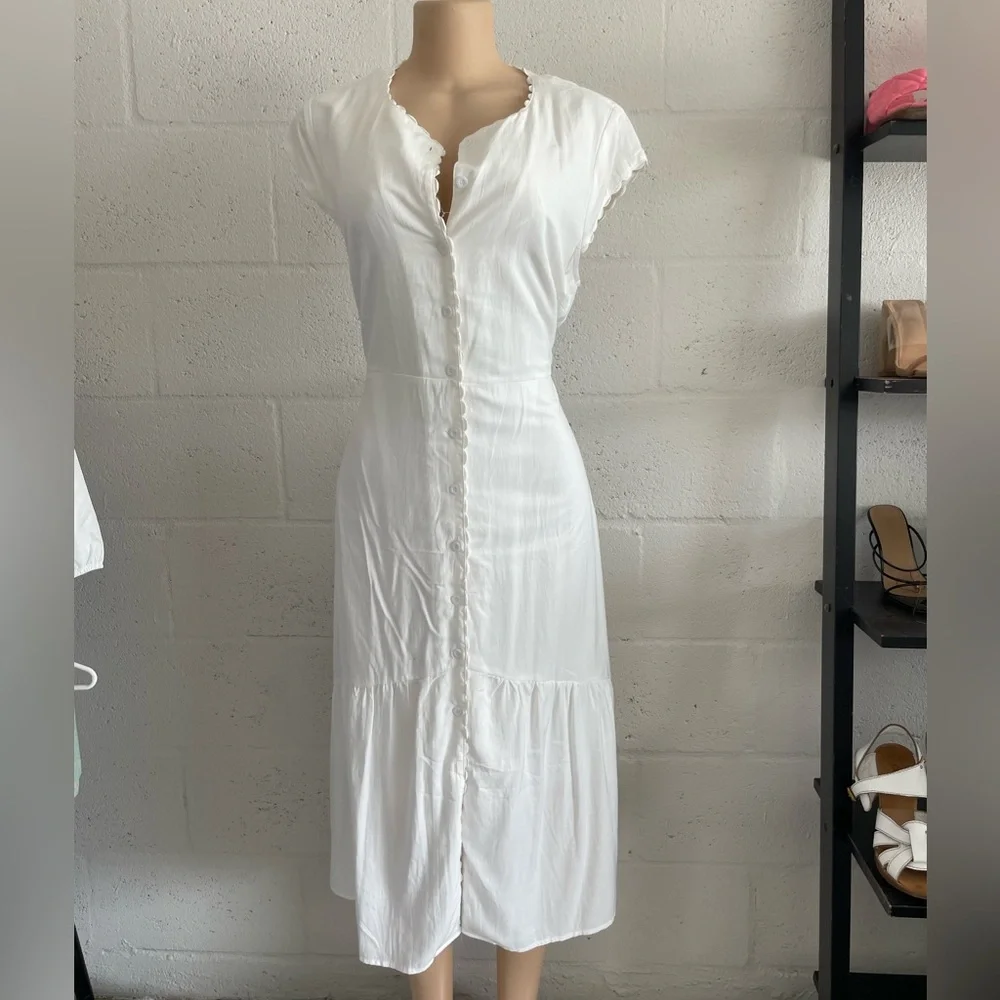 Rihoas white dress - Picture 2 of 8